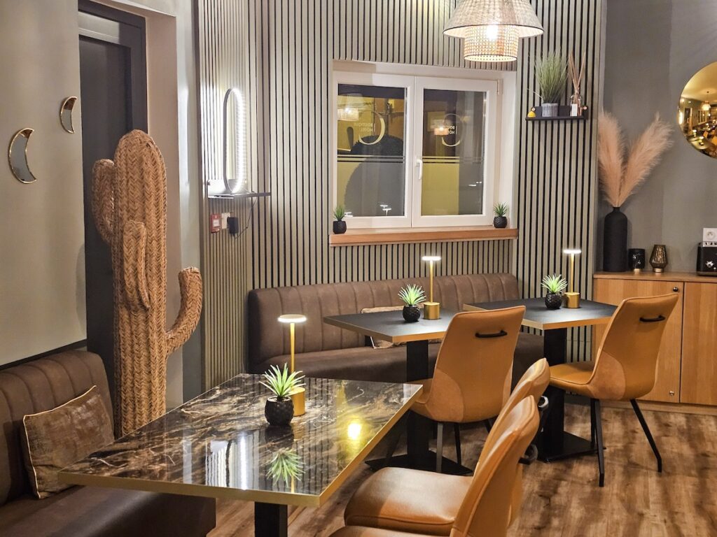 Le C Boutique Hotel 4 etoiles reception